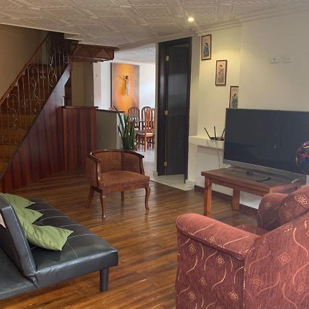 Hostel Santa Canela Cuenca Dış mekan fotoğraf