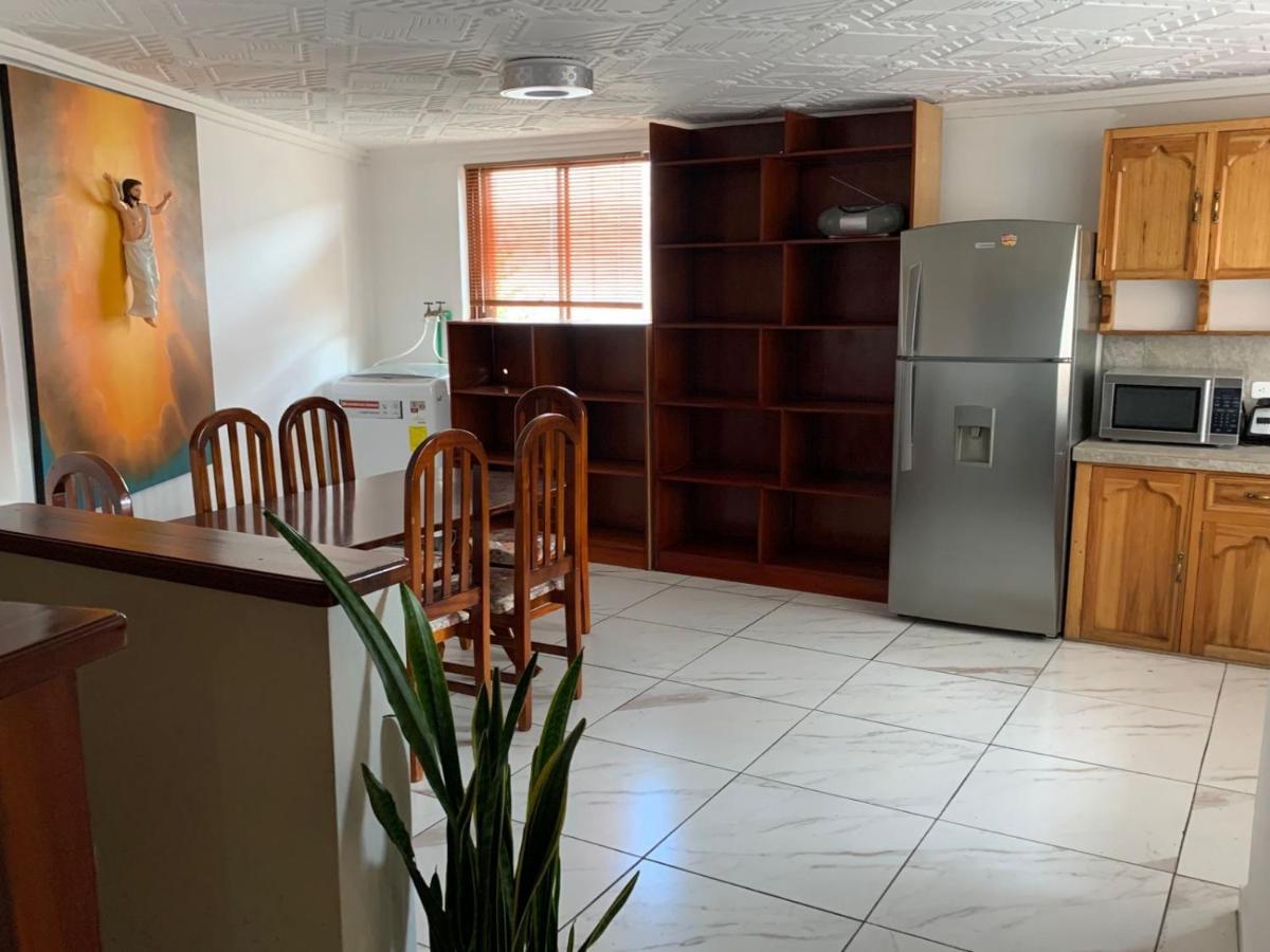 Hostel Santa Canela Cuenca Dış mekan fotoğraf